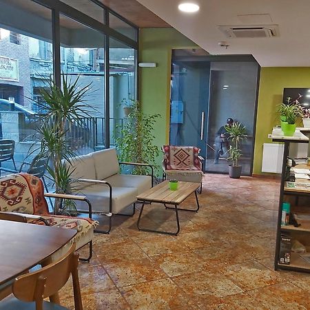 Green Inn Hotel Tiflis Exterior foto