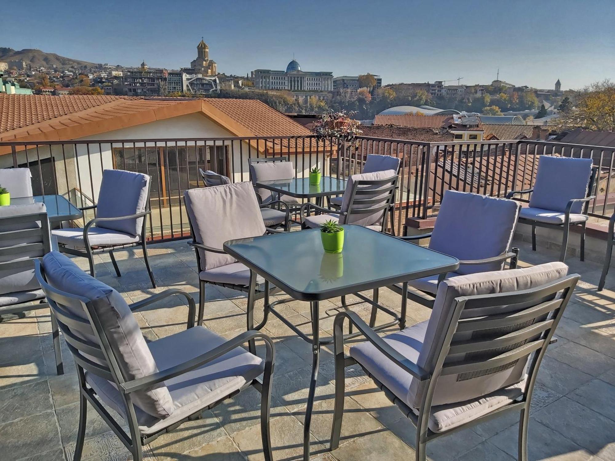 Green Inn Hotel Tiflis Exterior foto